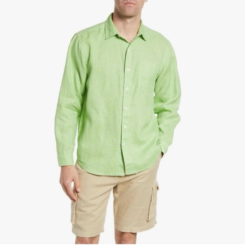 Tommy Bahama Light Green Casual Button Down Shirt